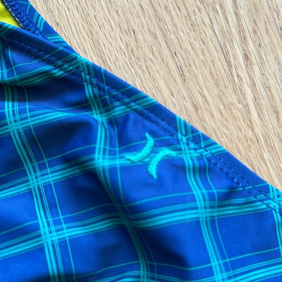 HURLEY Set, new without tags. - Picture 4 of 7